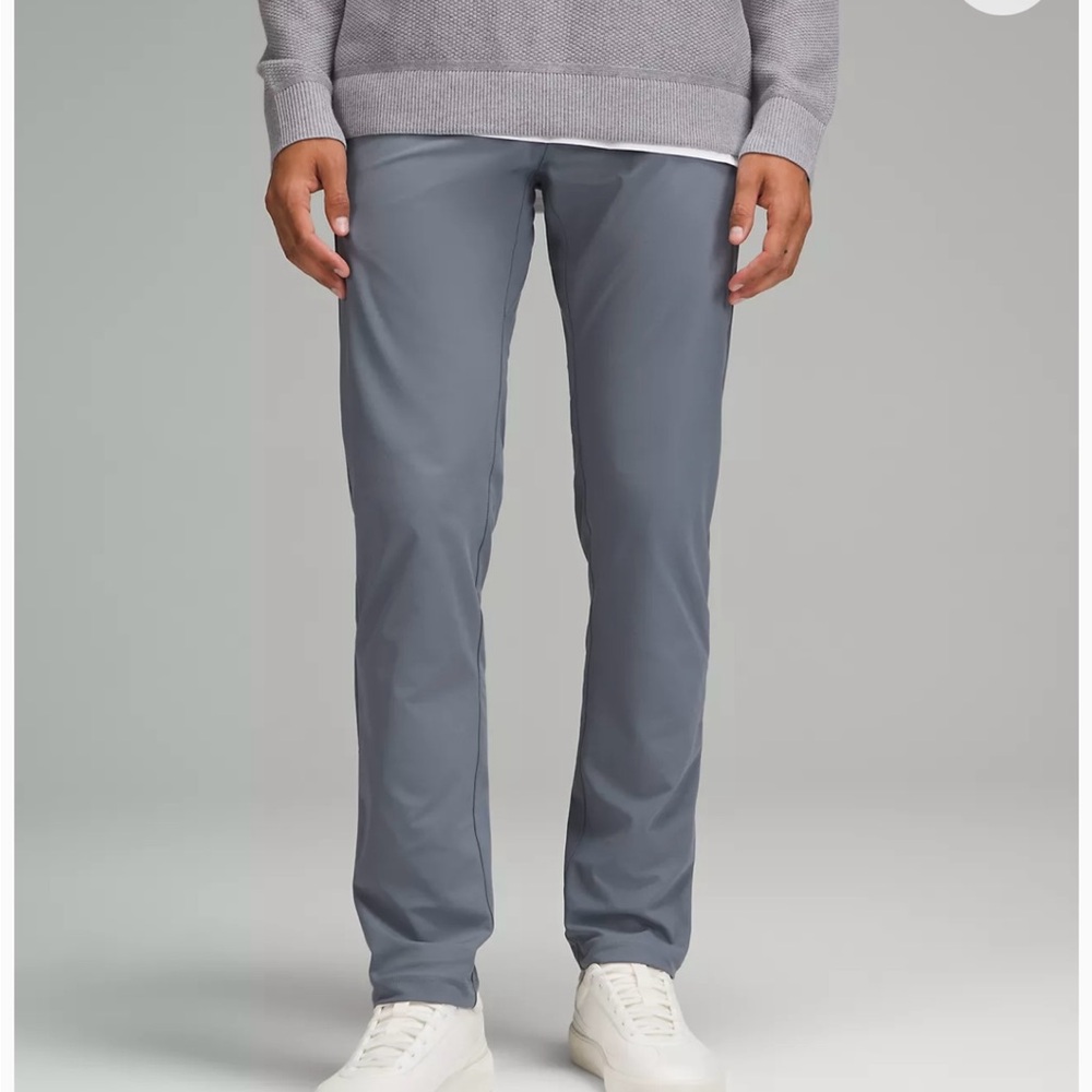 Lululemon Commission Classic-Fit Pant